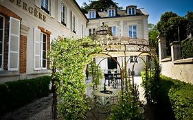 Champagne Andre Bergere & Suites